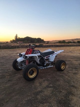 Yamaha Banshee 350cc