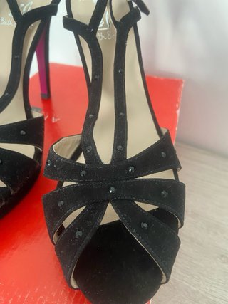 Sandalias Negras Angari Tacón Alto