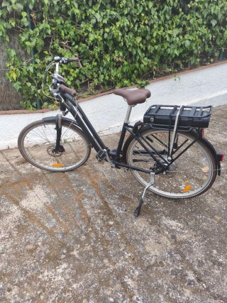 Bicicleta Eléctrica Paseo Negra