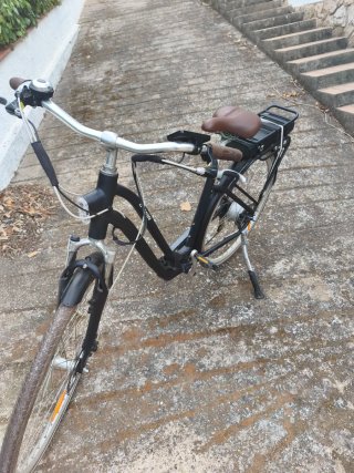 Bicicleta Eléctrica Paseo Negra