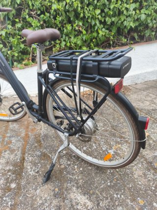 Bicicleta Eléctrica Paseo Negra