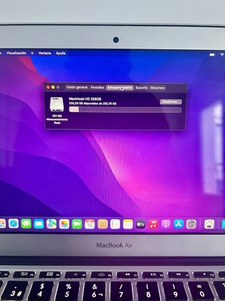 MacBook Air 11,6 (A1466) 2015.