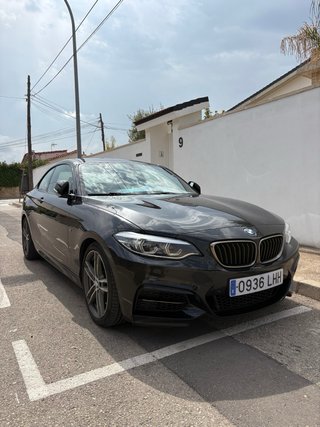 BMW M240i