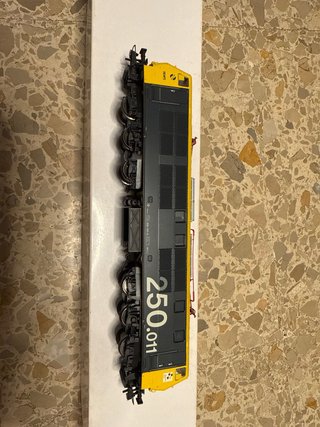 Roco 62420 Renfe 250 Taxi H0 con chip y sonido