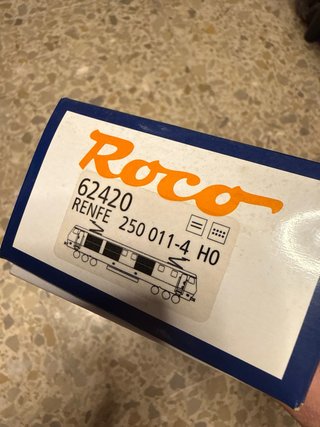 Roco 62420 Renfe 250 Taxi H0 con chip y sonido