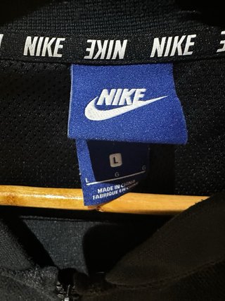 Chaqueta Nike Negra Hombre