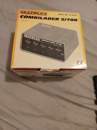 Multiplex Combilader 5/700 cargador