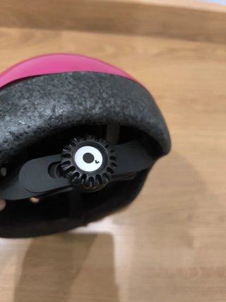 Casco rosa infantil