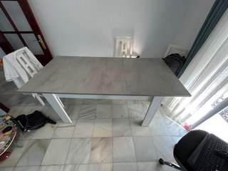 Mesa comedor extensible + 4 sillas