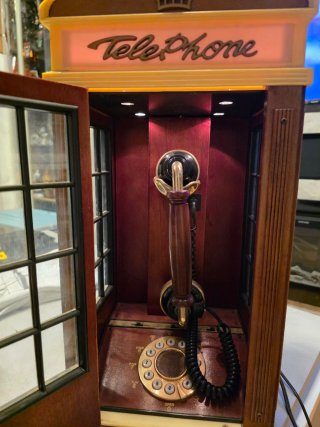 Cabina Telefónica Estilo Vintage