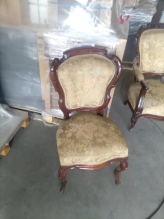 Sofá y sillones antiguos de madera, para retapizar