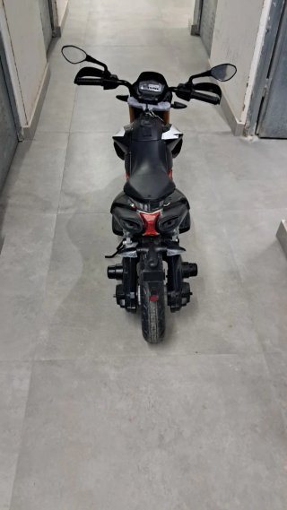 Moto Aprilia para niños