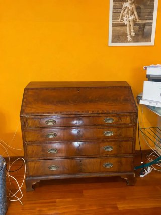 Scrittoio in legno massello