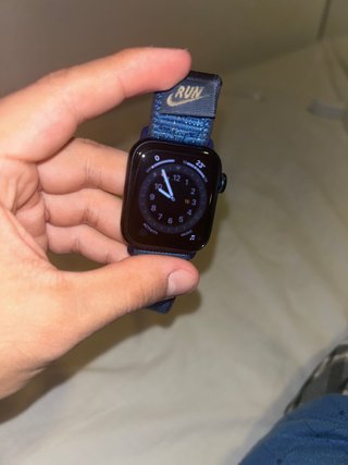 Apple Watch SE 40mm Nike GPS Batería 100%