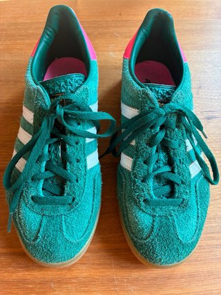 Zapatillas Adidas Gazelle Verde y Fucsia
