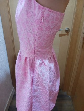 Vestido rosa floral (Mujer)