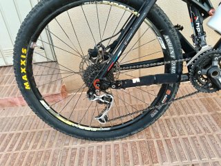 Bicicleta MTB Doble Suspensión Cube