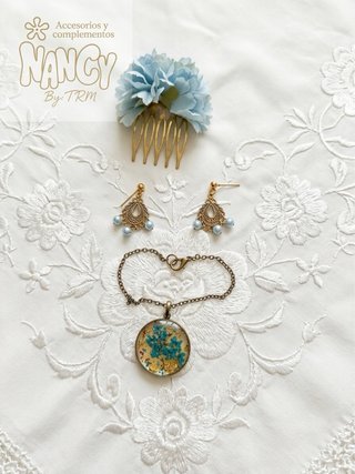 Conjunto Flamenca Nancy: Pendientes,peineta y coll