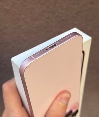 iPhone 15 Plus