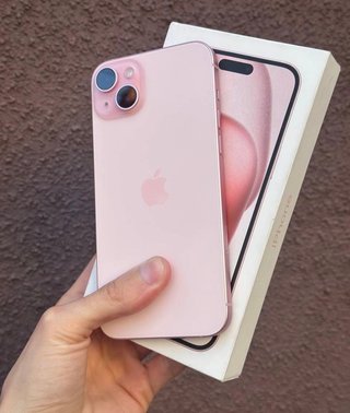 iPhone 15 Plus