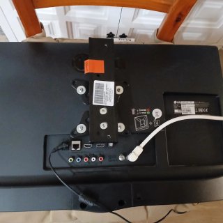 Televisión  monitor LG 23 Negra y Azul