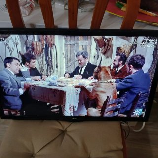Televisión  monitor LG 23 Negra y Azul