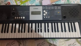Teclado Yamaha YPT-200