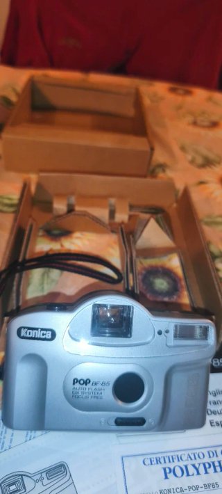 Konica POP BF-85 Fotocamera Vintage Completa Scato