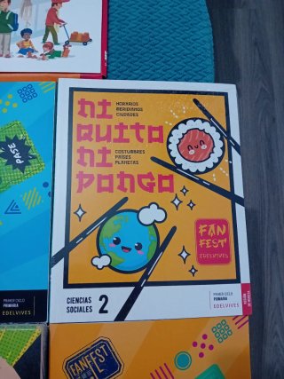 Libros de 2 segundo de primaria marca EDELVIVES