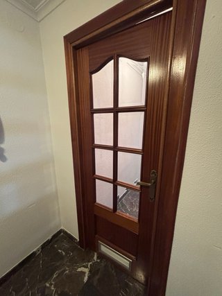 9 Puertas Madera con Cristal