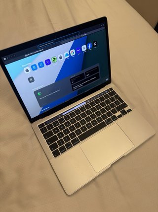 MacBook Pro 13 2020 Argento