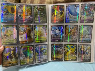 Colección Cartas Pokémon V