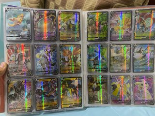 Colección Cartas Pokémon V