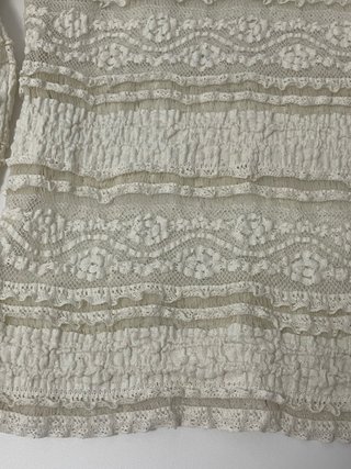 Camiseta Zara encaje lazo blanco roto T.XS
