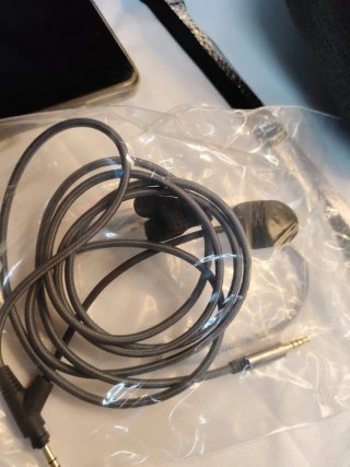 Auriculares Waves 550 Pro Negro