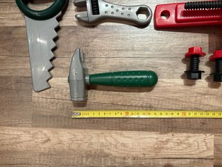 Herramientas de juguete para niños