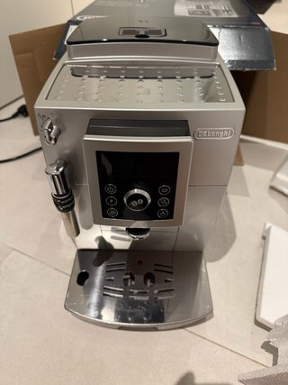 Cafetera DeLonghi ECAM23.420.SB Plata