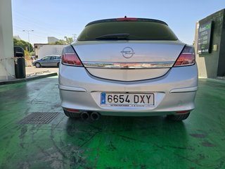 🚗 Opel Astra GTC 1.6i 105 CV – 120.000 km