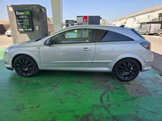 🚗 Opel Astra GTC 1.6i 105 CV – 120.000 km