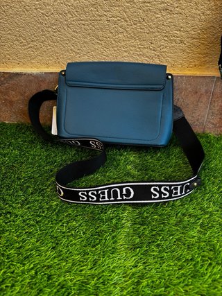 Bolso bandolera Guess azul