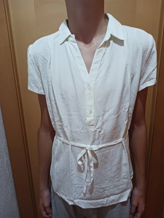 Blusa beig con cinturón tela bordada (Mujer)