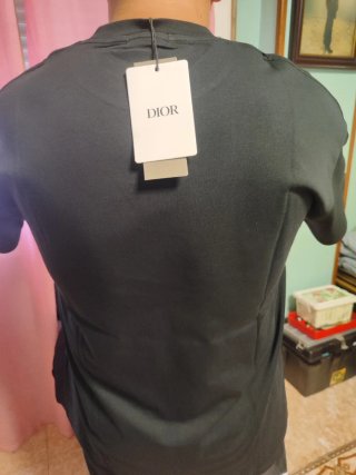 Camiseta Dior Bordada Negra