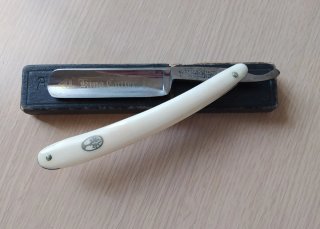 Coltello vintage da barbiere H. Boker Arbolito