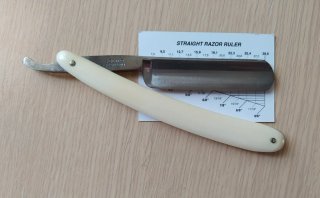 Coltello vintage da barbiere H. Boker Arbolito