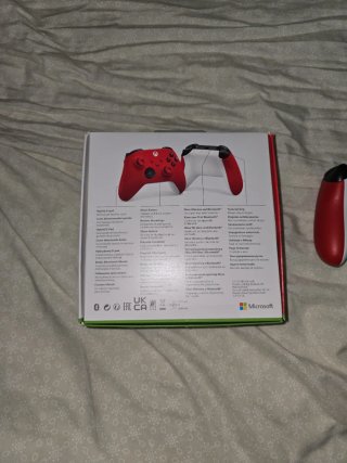 Mando Xbox Series X Pulse Red