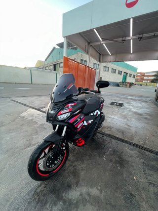 Scooter Aprilia SR GT 125 Replica