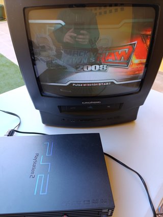 Consola PlayStation 2 + Smack Down VS Raw