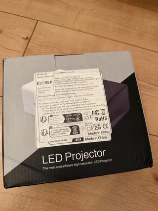 BAJADA- NUEVO Proyector LED Blanco y Negro