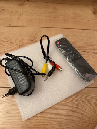 BAJADA- NUEVO Proyector LED Blanco y Negro