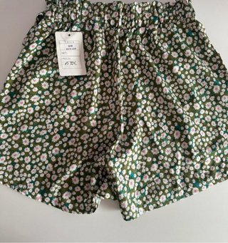 Pantalón corto mujer flores verde S